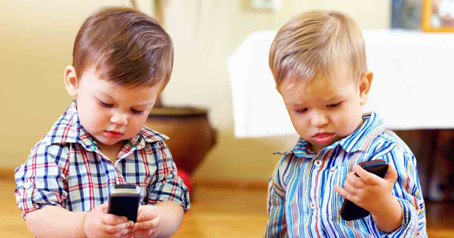 Kids with cell phone