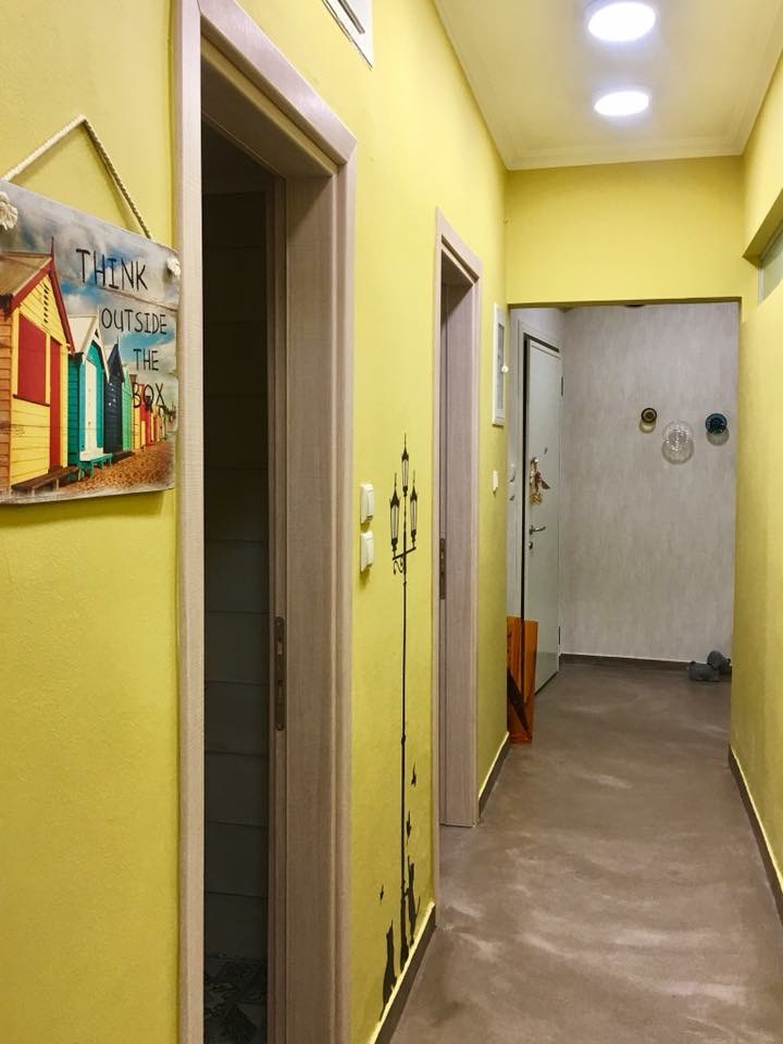 Kavala office decor