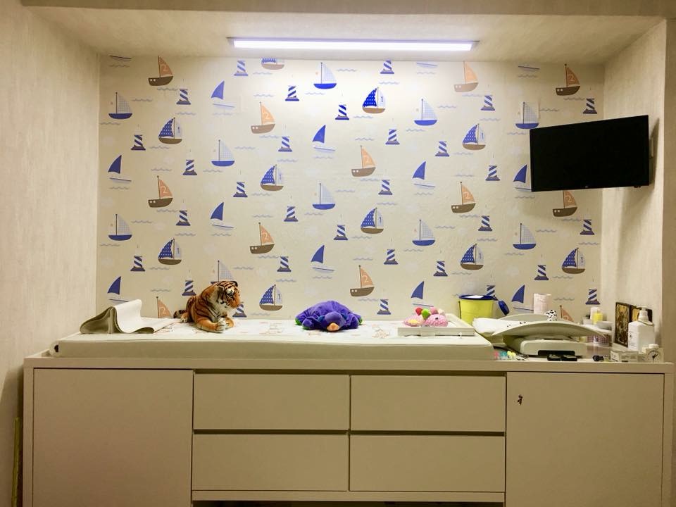 Kavala office decor